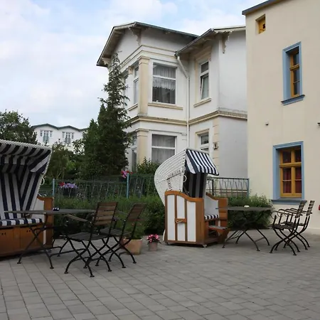 Albus Aparthotel