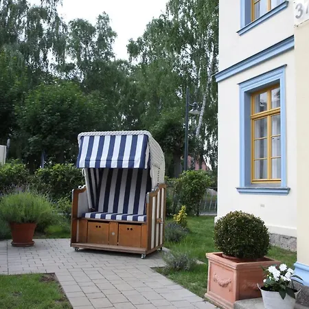 Aparthotel Albus 3*